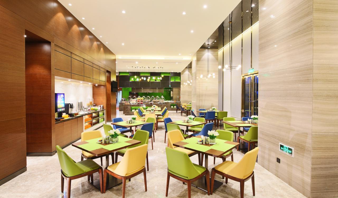 Hampton By Hilton Бейхай Екстериор снимка