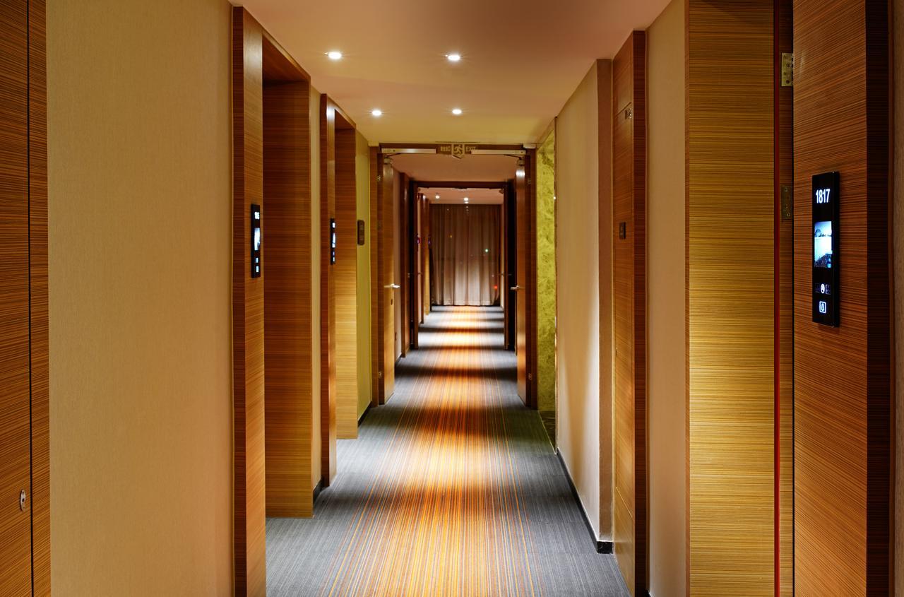 Hampton By Hilton Бейхай Екстериор снимка