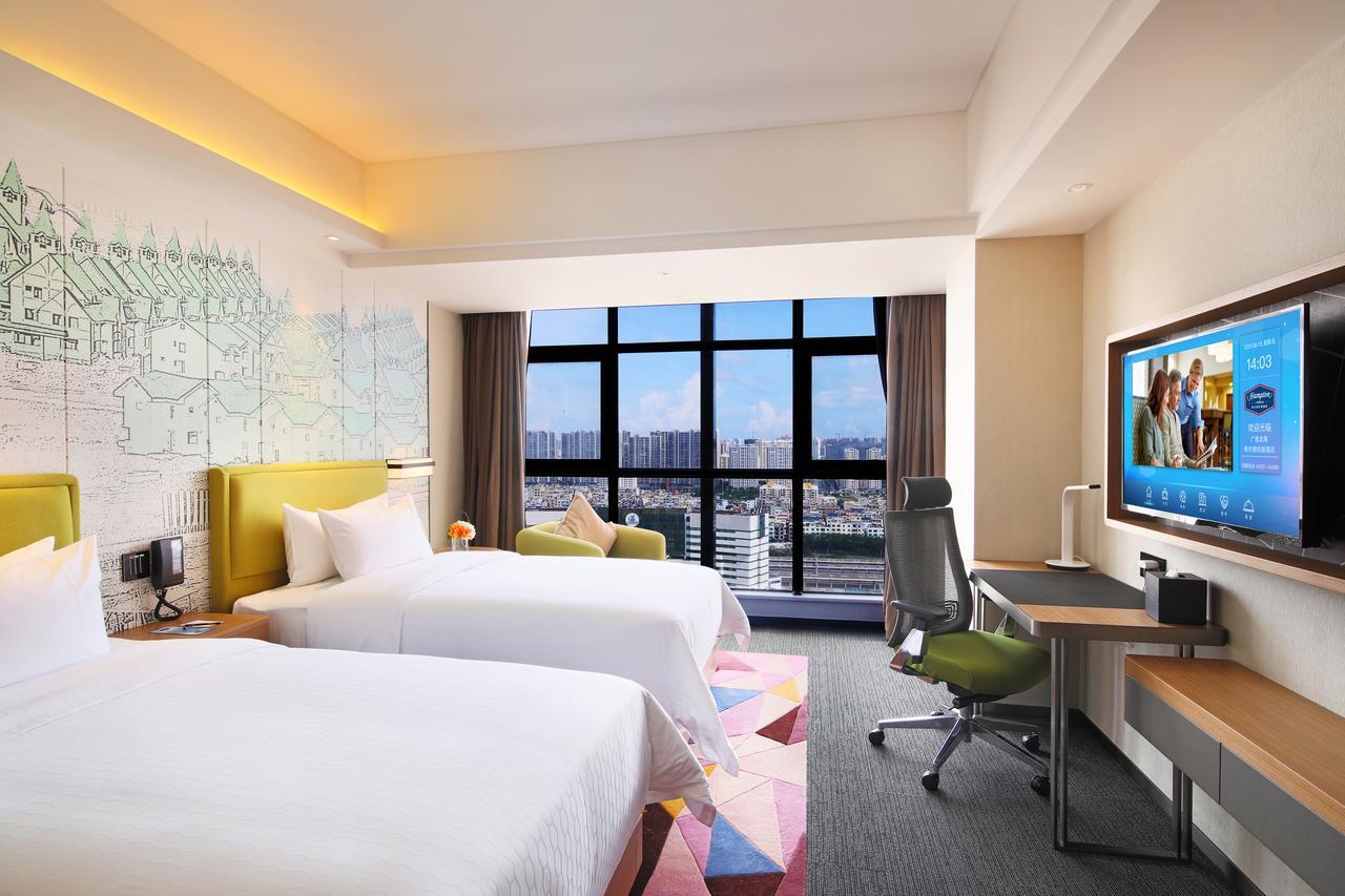 Hampton By Hilton Бейхай Екстериор снимка